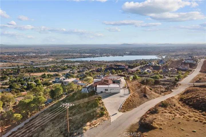 645 Lakeview Drive, Palmdale, California 93551