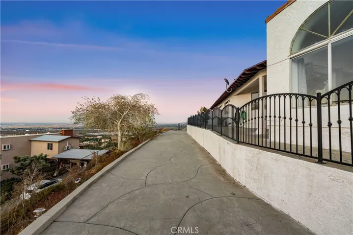 645 Lakeview Drive, Palmdale, California 93551