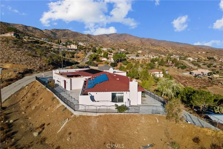 645 Lakeview Drive, Palmdale, California 93551