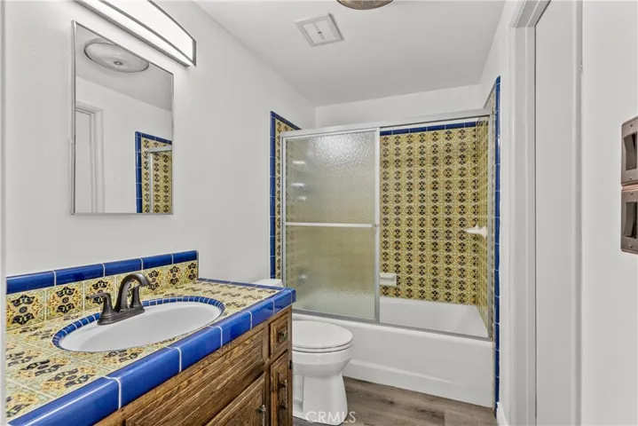645 Lakeview Drive, Palmdale, California 93551