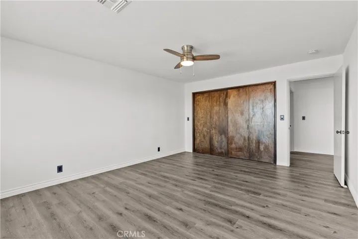 645 Lakeview Drive, Palmdale, California 93551