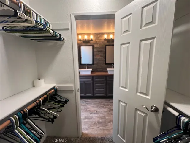 11575 Stuveling Street, Oak Hills, California 92344