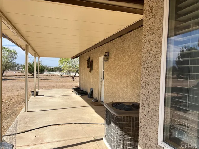 11575 Stuveling Street, Oak Hills, California 92344