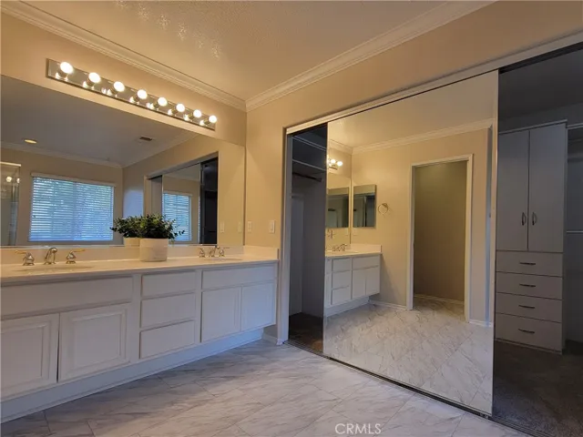 29 Sorenson, Irvine, California 92602