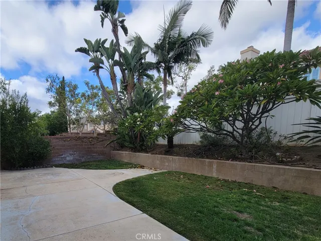 29 Sorenson, Irvine, California 92602