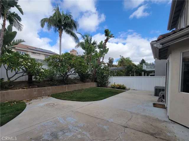 29 Sorenson, Irvine, California 92602