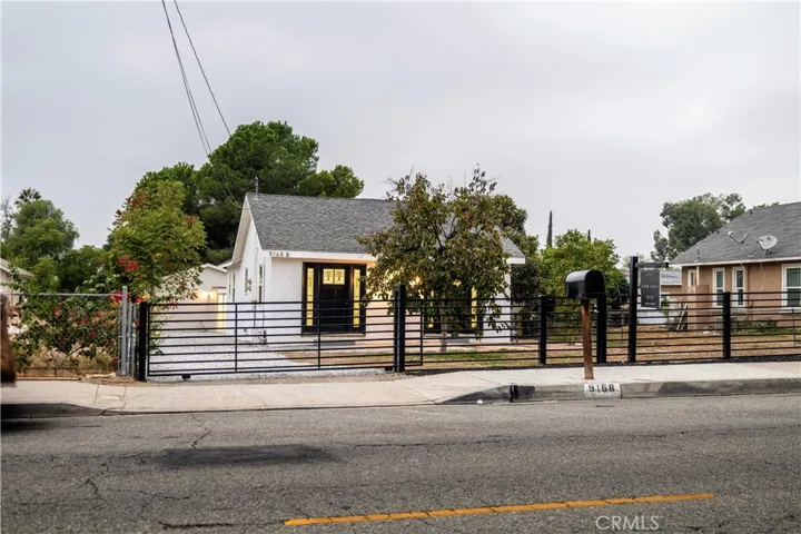 9168 Cypress Avenue, Fontana, California 92335