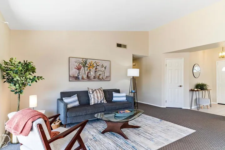 32525 Racquet Club Way, Lake Elsinore, California 92530