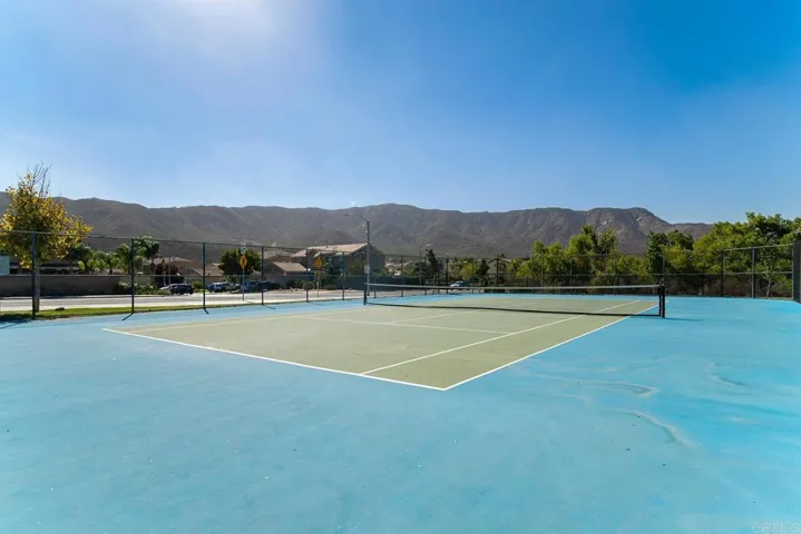 32525 Racquet Club Way, Lake Elsinore, California 92530