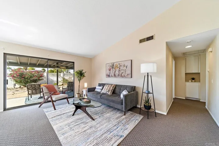 32525 Racquet Club Way, Lake Elsinore, California 92530