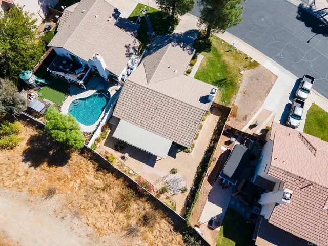 32525 Racquet Club Way, Lake Elsinore, California 92530
