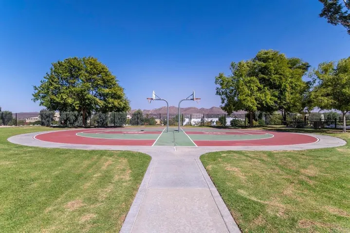 32525 Racquet Club Way, Lake Elsinore, California 92530