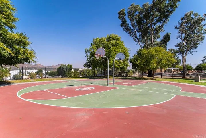 32525 Racquet Club Way, Lake Elsinore, California 92530