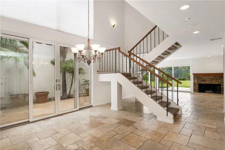 458 Vista Trucha, Newport Beach, California 92660