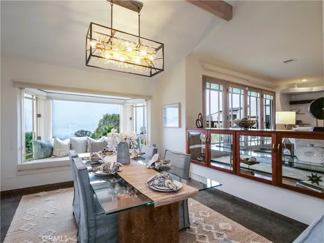 29840 Knoll View Drive, Rancho Palos Verdes, California 90275