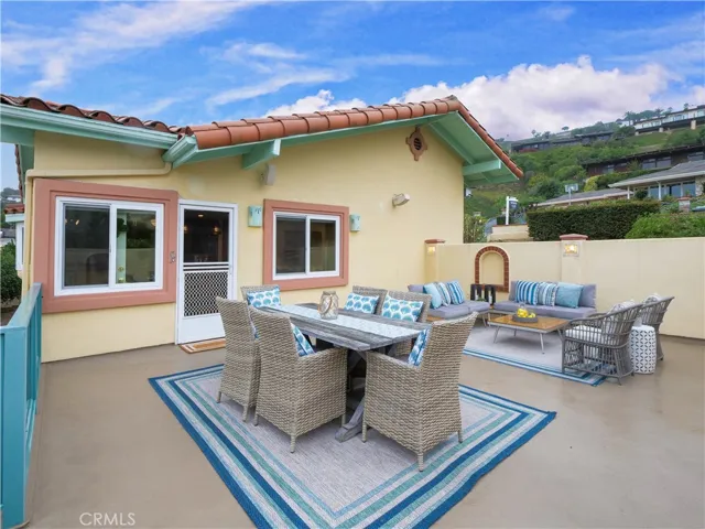 29840 Knoll View Drive, Rancho Palos Verdes, California 90275