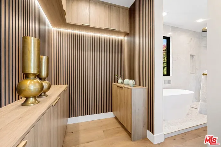 4426 Saint Clair Avenue, Studio City, California 91604