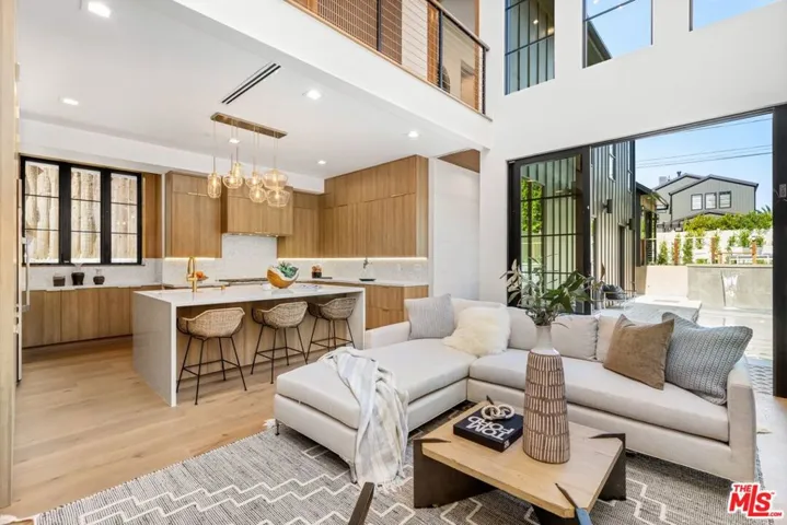 4426 Saint Clair Avenue, Studio City, California 91604
