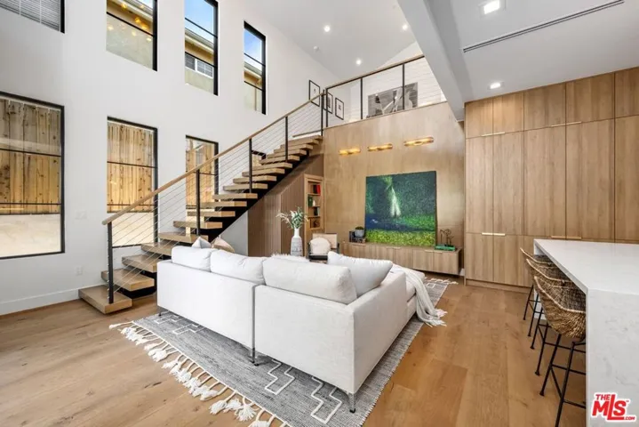 4426 Saint Clair Avenue, Studio City, California 91604