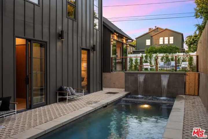 4426 Saint Clair Avenue, Studio City, California 91604
