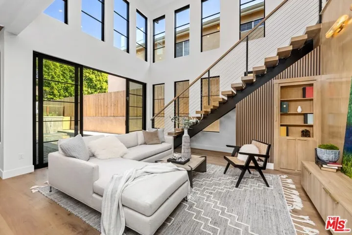 4426 Saint Clair Avenue, Studio City, California 91604
