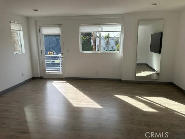 510 Ardmore Avenue, Hermosa Beach, California 90254