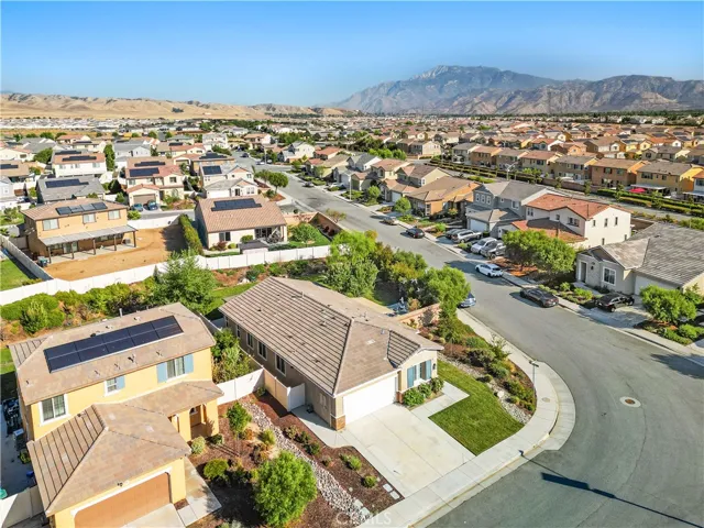 1556 Triton Lane, Beaumont, California 92223