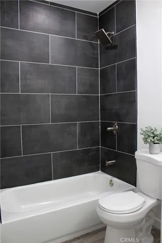 1647 W 53rd Street W, Los Angeles, California 90062