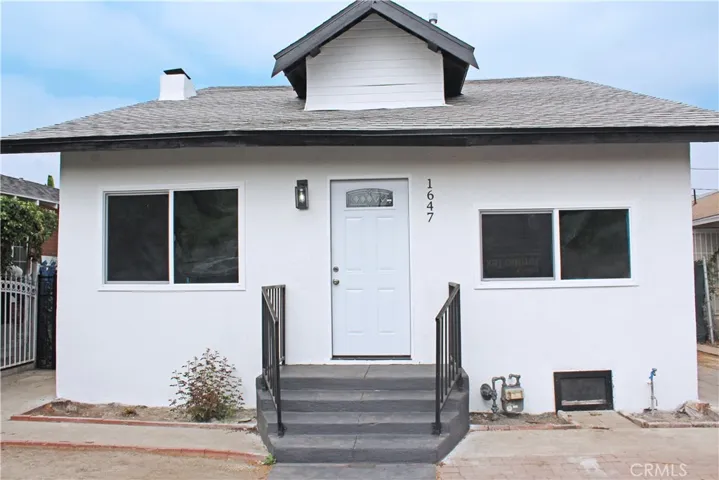 1647 W 53rd Street W, Los Angeles, California 90062