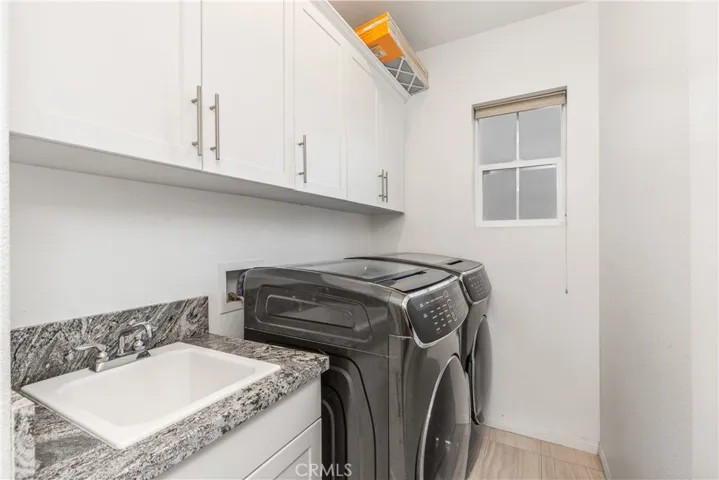 2nd Floor Laundry Room w/Sink