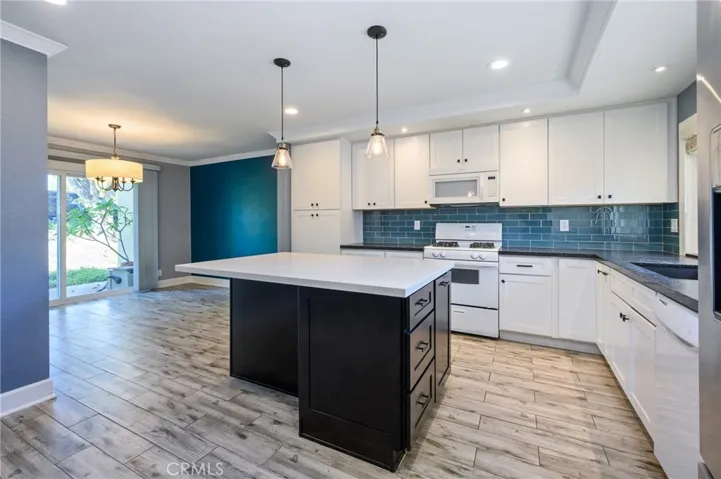 255 S Vista Del Monte, Anaheim Hills, California 92807