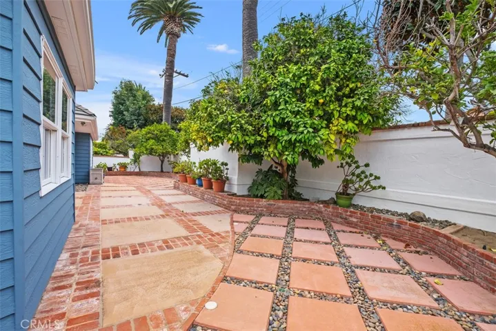 217 Calle Potro, San Clemente, California 92672