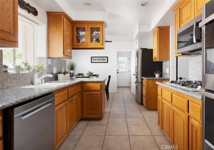 9132 Randall Avenue, La Habra, California 90631