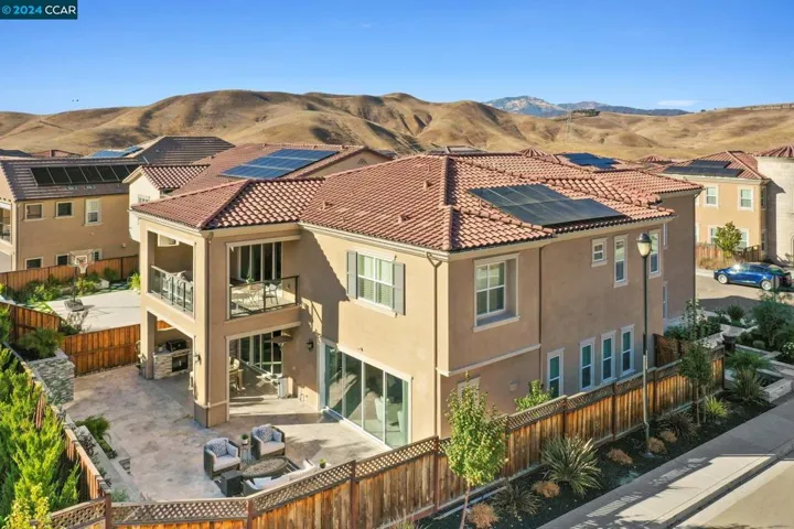 2722 Lahontan Way, Dublin, California 94568