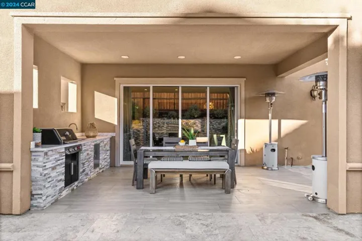 2722 Lahontan Way, Dublin, California 94568
