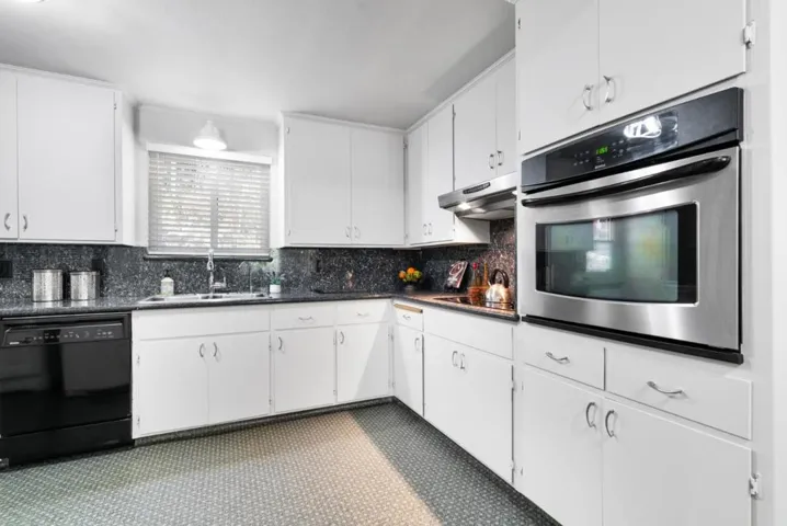 4991 Branciforte Drive, Santa Cruz, California 95065