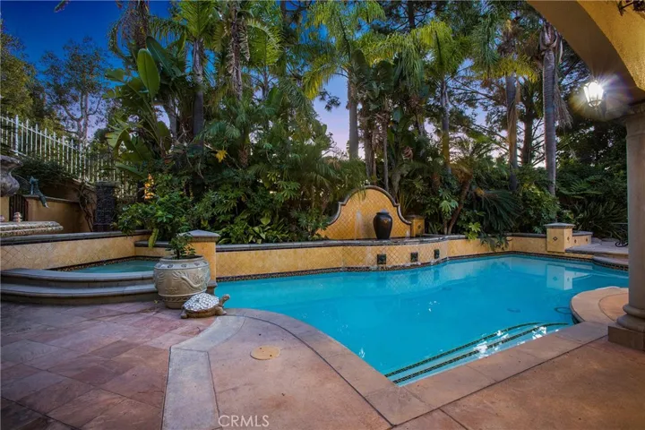 1031 S Taylor Court, Anaheim Hills, California 92808