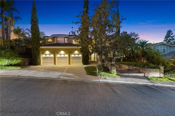 1031 S Taylor Court, Anaheim Hills, California 92808