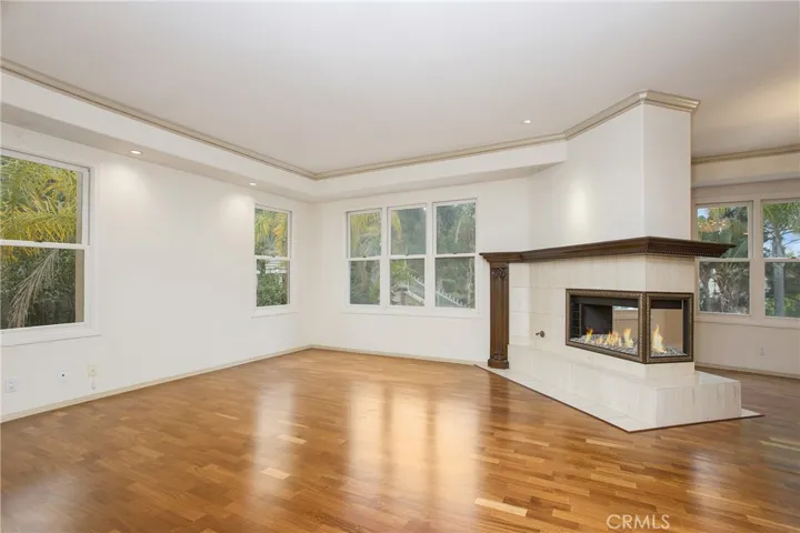1031 S Taylor Court, Anaheim Hills, California 92808