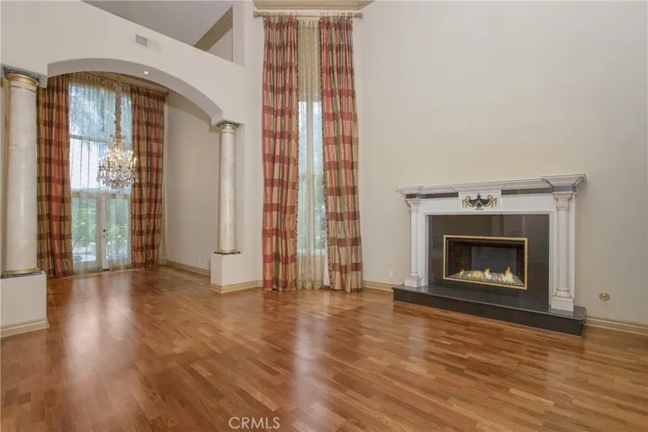 1031 S Taylor Court, Anaheim Hills, California 92808