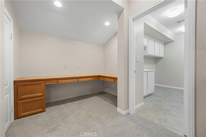Tech/office nook
