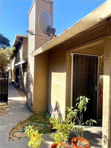 244 W 19th Street, Merced, California 95340