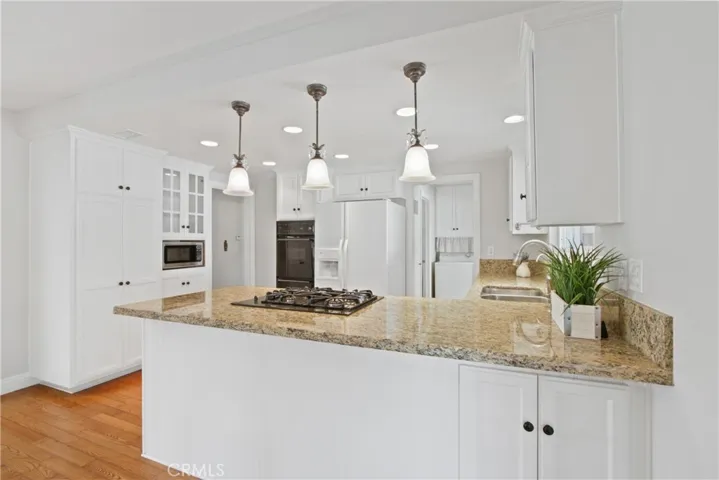 1233 E Mardell Avenue, Orange, California 92866