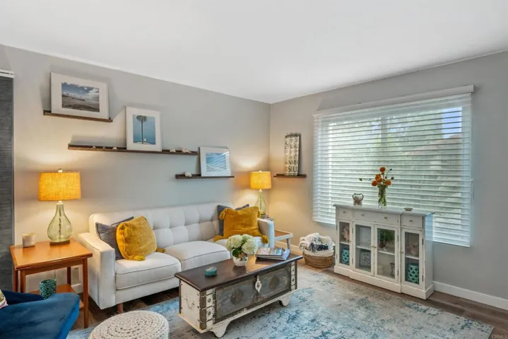 315 Volney Lane, Encinitas, California 92024