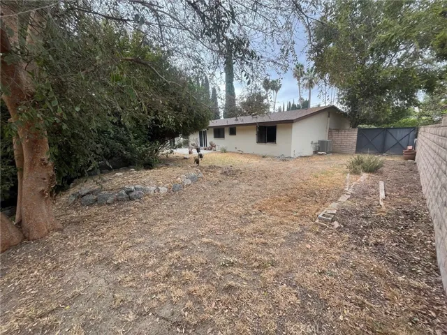 12024 Bradford Place, Granada Hills, California 91344