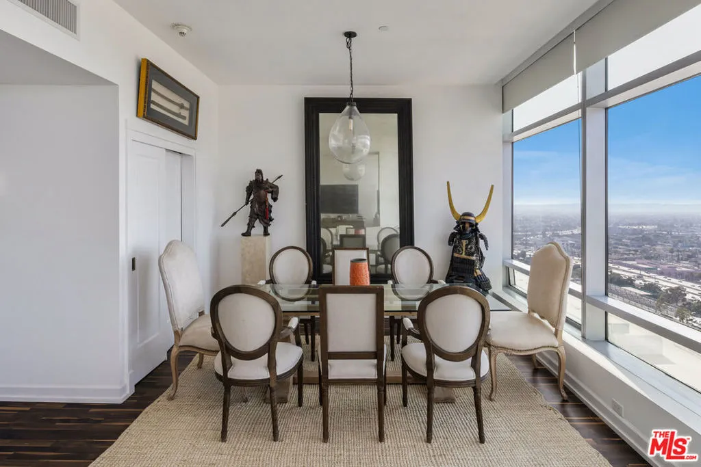 900 W Olympic Boulevard 29h, Los Angeles, California 90015 home-pic-12