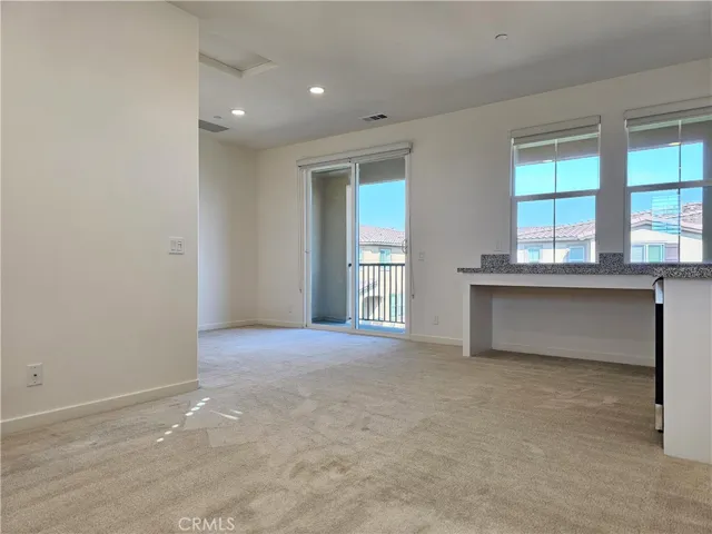Huge Bonus Room that can be used as 4th Bedroom, Office, Game Room