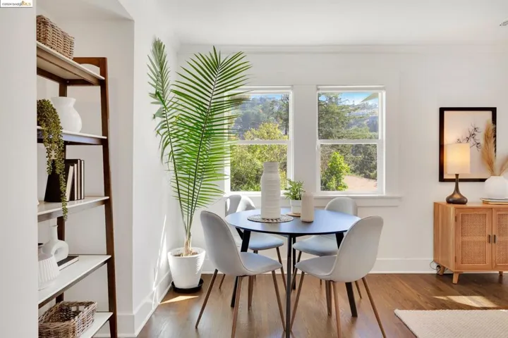 5945 Marden Ln, Oakland, California 94611