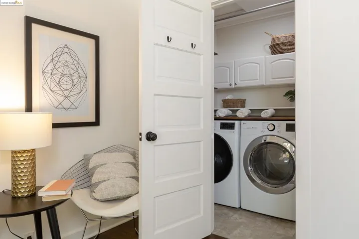 5945 Marden Ln, Oakland, California 94611