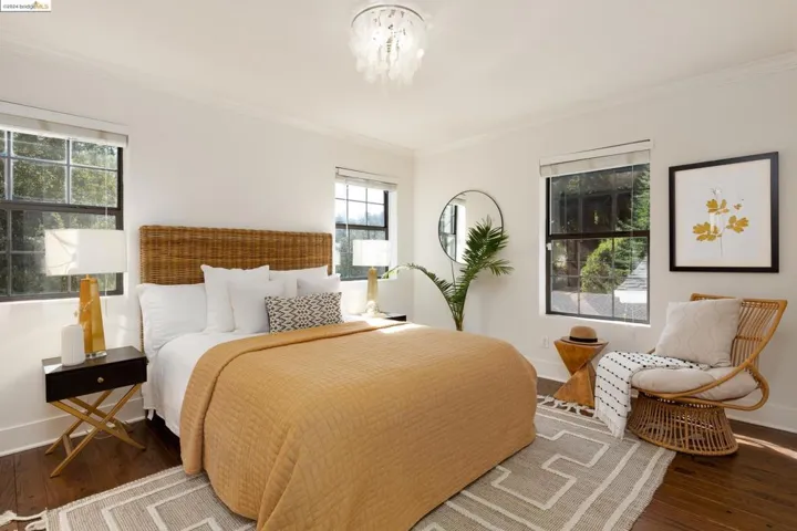 5945 Marden Ln, Oakland, California 94611